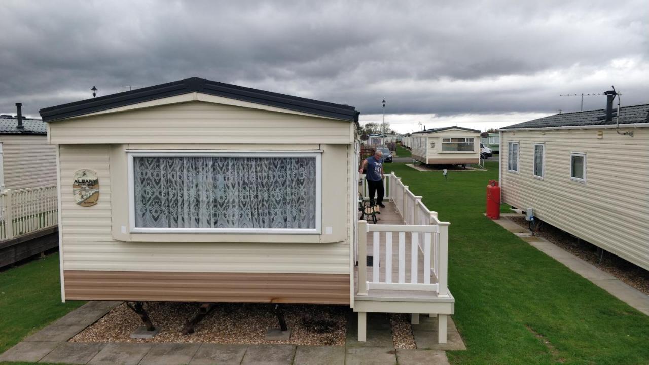 Apartamento 6 Berth Heated On The Chase Skegness Exterior foto